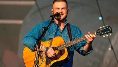 zach bryan net worth